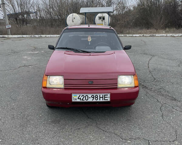 Красный ЗАЗ 1103 Славута, объемом двигателя 1.2 л и пробегом 93 тыс. км за 940 $, фото 1 на Automoto.ua