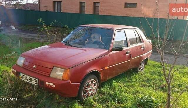 Красный ЗАЗ 1103 Славута, объемом двигателя 1.2 л и пробегом 170 тыс. км за 950 $, фото 1 на Automoto.ua