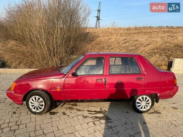 Красный ЗАЗ 1103 Славута, объемом двигателя 1.2 л и пробегом 79 тыс. км за 630 $, фото 1 на Automoto.ua