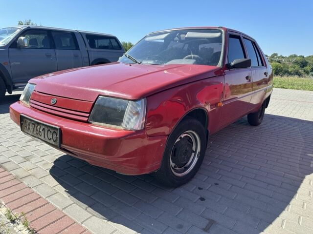 Красный ЗАЗ 1103 Славута, объемом двигателя 1.2 л и пробегом 70 тыс. км за 699 $, фото 1 на Automoto.ua