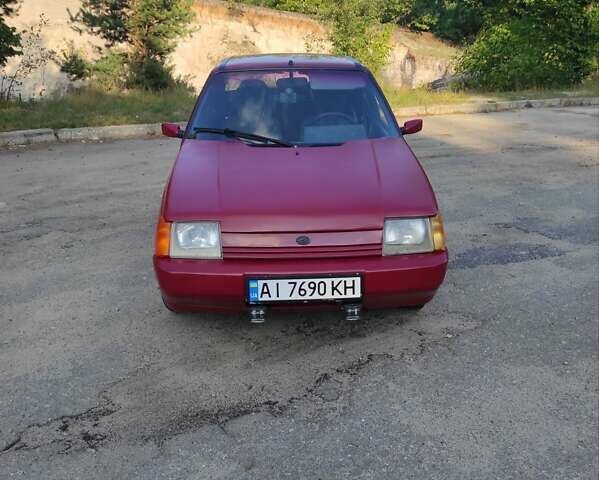 Червоний ЗАЗ 1103 Славута, об'ємом двигуна 1.2 л та пробігом 230 тис. км за 900 $, фото 1 на Automoto.ua