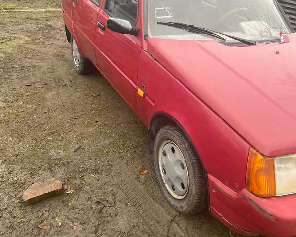 Красный ЗАЗ 1103 Славута, объемом двигателя 1.2 л и пробегом 156 тыс. км за 1180 $, фото 1 на Automoto.ua