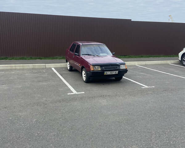 ЗАЗ 1103 Славута 2005 в Умани на Automoto.ua Красный ЗАЗ 1103 Славута, объемом двигателя 1.2 л и пробегом 520 тыс. км за 700 $, фото 1 на Automoto.ua