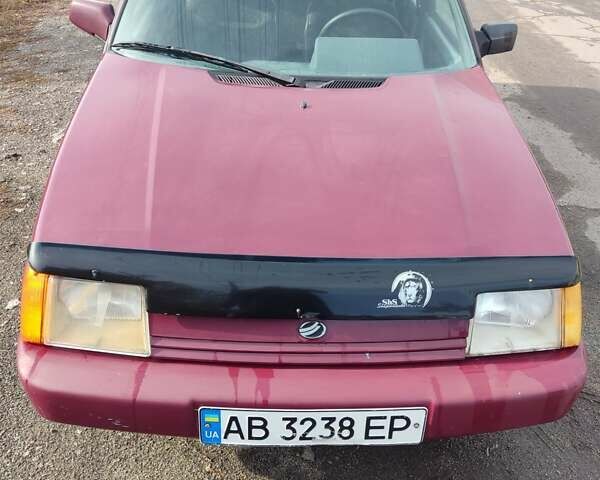 Красный ЗАЗ 1103 Славута, объемом двигателя 1.2 л и пробегом 135 тыс. км за 900 $, фото 1 на Automoto.ua