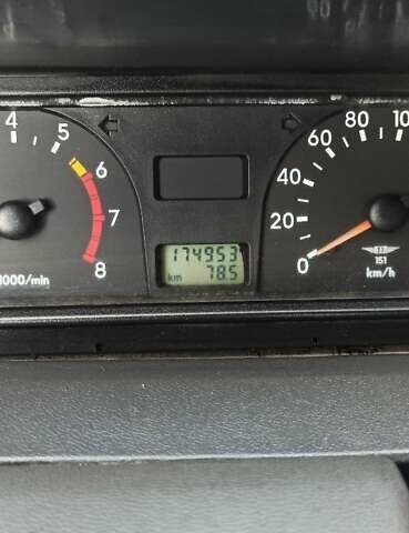 Красный ЗАЗ 1103 Славута, объемом двигателя 1.2 л и пробегом 174 тыс. км за 899 $, фото 1 на Automoto.ua