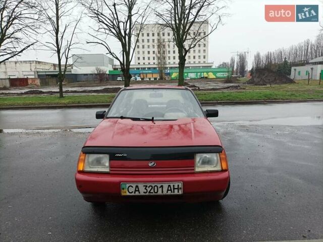 Красный ЗАЗ 1103 Славута, объемом двигателя 1.2 л и пробегом 132 тыс. км за 1100 $, фото 1 на Automoto.ua