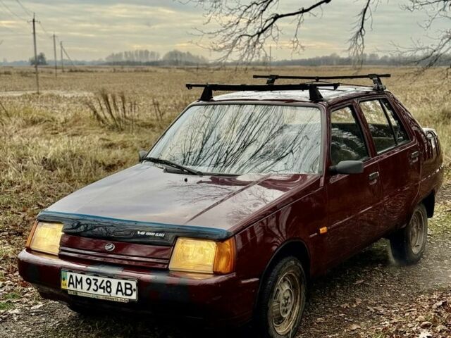 Червоний ЗАЗ 1103 Славута, об'ємом двигуна 1.2 л та пробігом 116 тис. км за 700 $, фото 1 на Automoto.ua