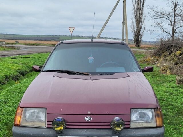 Красный ЗАЗ 1103 Славута, объемом двигателя 1.4 л и пробегом 160 тыс. км за 599 $, фото 1 на Automoto.ua