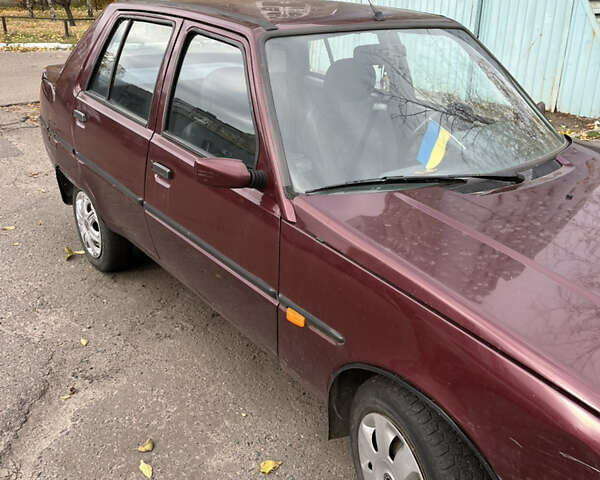 Красный ЗАЗ 1103 Славута, объемом двигателя 1.2 л и пробегом 200 тыс. км за 1000 $, фото 1 на Automoto.ua