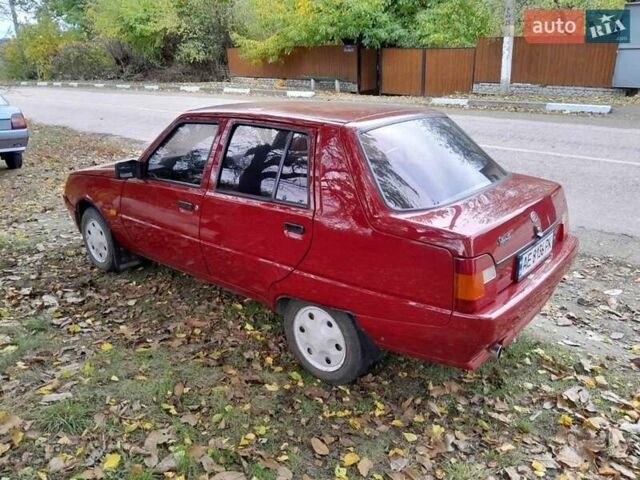 Червоний ЗАЗ 1103 Славута, об'ємом двигуна 1.3 л та пробігом 293 тис. км за 2300 $, фото 1 на Automoto.ua