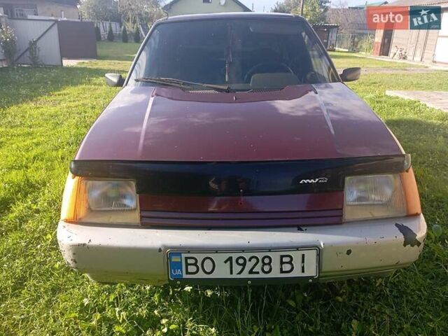 Красный ЗАЗ 1103 Славута, объемом двигателя 1.2 л и пробегом 105 тыс. км за 900 $, фото 1 на Automoto.ua