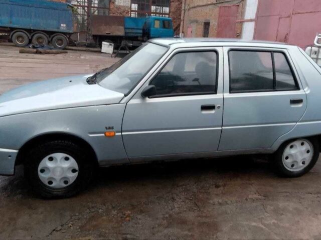 Серый ЗАЗ 1103 Славута, объемом двигателя 1.2 л и пробегом 1000 тыс. км за 1200 $, фото 1 на Automoto.ua