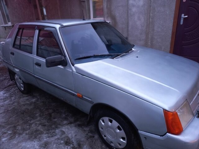 Серый ЗАЗ 1103 Славута, объемом двигателя 1.2 л и пробегом 170 тыс. км за 1100 $, фото 1 на Automoto.ua