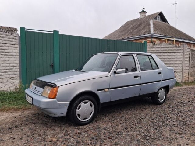 Серый ЗАЗ 1103 Славута, объемом двигателя 0 л и пробегом 130 тыс. км за 850 $, фото 1 на Automoto.ua