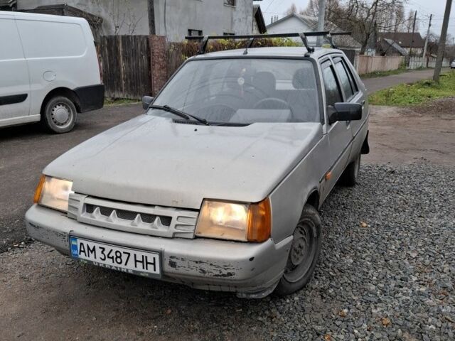 Серый ЗАЗ 1103 Славута, объемом двигателя 1.2 л и пробегом 280 тыс. км за 950 $, фото 1 на Automoto.ua