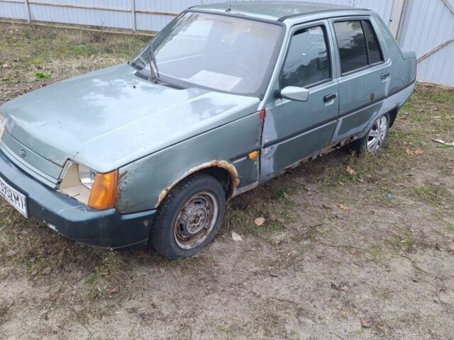 Серый ЗАЗ 1103 Славута, объемом двигателя 1.2 л и пробегом 200 тыс. км за 262 $, фото 1 на Automoto.ua