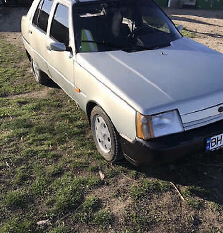 Сірий ЗАЗ 1103 Славута, об'ємом двигуна 1.2 л та пробігом 199 тис. км за 1399 $, фото 1 на Automoto.ua