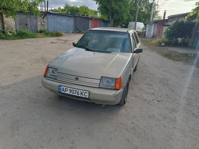 Серый ЗАЗ 1103 Славута, объемом двигателя 1.2 л и пробегом 150 тыс. км за 900 $, фото 1 на Automoto.ua