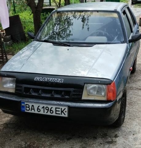 Серый ЗАЗ 1103 Славута, объемом двигателя 1.2 л и пробегом 260 тыс. км за 476 $, фото 1 на Automoto.ua