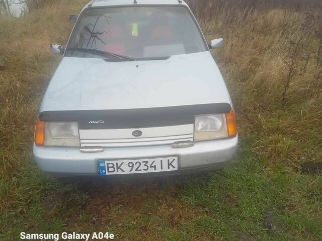 Серый ЗАЗ 1103 Славута, объемом двигателя 1.2 л и пробегом 188 тыс. км за 650 $, фото 1 на Automoto.ua