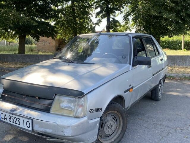 Сірий ЗАЗ 1103 Славута, об'ємом двигуна 1.2 л та пробігом 125 тис. км за 700 $, фото 1 на Automoto.ua