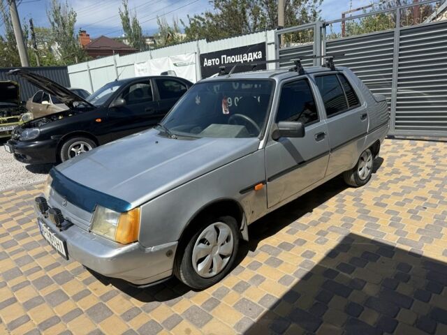 Серый ЗАЗ 1103 Славута, объемом двигателя 1.3 л и пробегом 200 тыс. км за 572 $, фото 1 на Automoto.ua