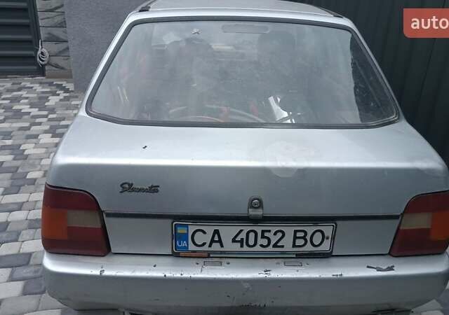 Сірий ЗАЗ 1103 Славута, об'ємом двигуна 1.2 л та пробігом 210 тис. км за 800 $, фото 1 на Automoto.ua