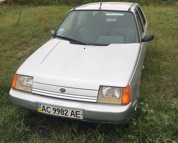 Серый ЗАЗ 1103 Славута, объемом двигателя 1.3 л и пробегом 126 тыс. км за 1100 $, фото 1 на Automoto.ua