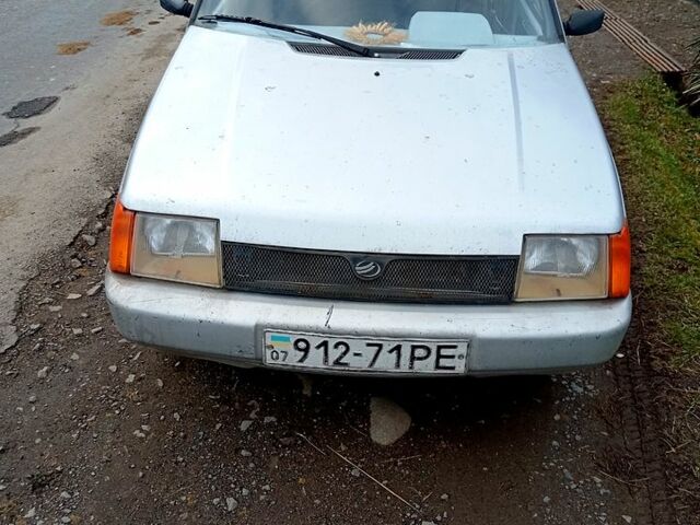 Серый ЗАЗ 1103 Славута, объемом двигателя 1.3 л и пробегом 200 тыс. км за 350 $, фото 1 на Automoto.ua