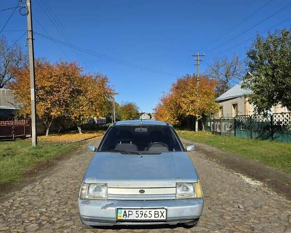 ЗАЗ 1103 Славута 2004 в Умани на Automoto.ua Серый ЗАЗ 1103 Славута, объемом двигателя 1.2 л и пробегом 307 тыс. км за 800 $, фото 1 на Automoto.ua