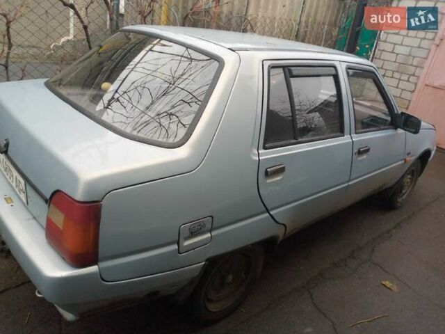 Серый ЗАЗ 1103 Славута, объемом двигателя 1.2 л и пробегом 130 тыс. км за 1182 $, фото 1 на Automoto.ua