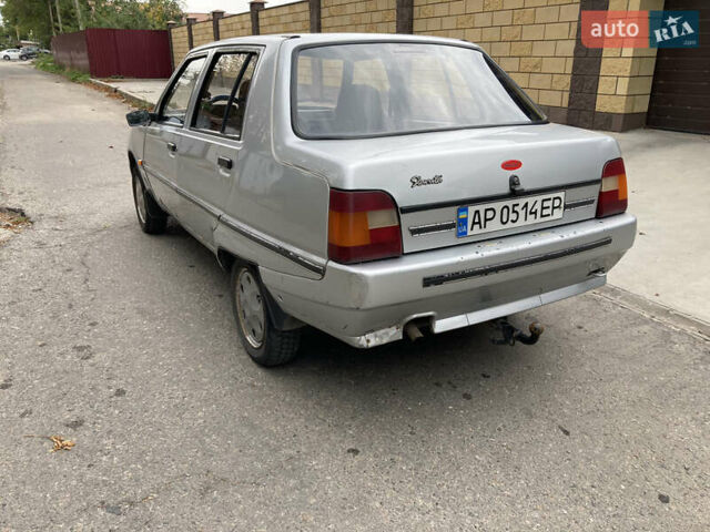 Серый ЗАЗ 1103 Славута, объемом двигателя 1.2 л и пробегом 155 тыс. км за 1050 $, фото 1 на Automoto.ua