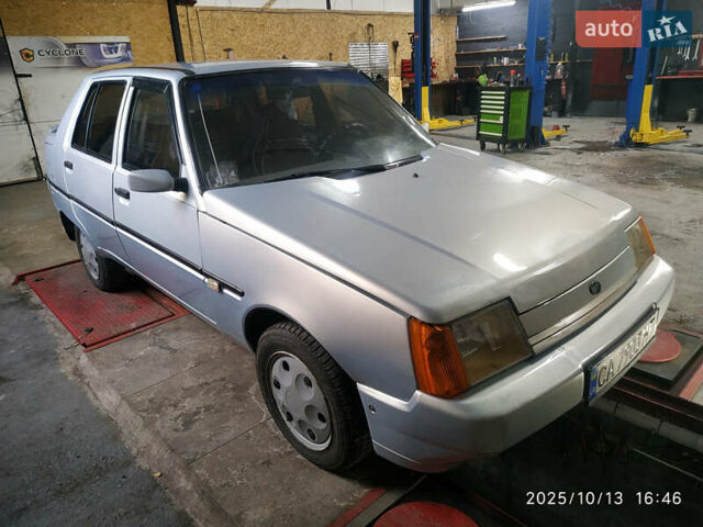 Сірий ЗАЗ 1103 Славута, об'ємом двигуна 1.2 л та пробігом 42 тис. км за 1200 $, фото 1 на Automoto.ua