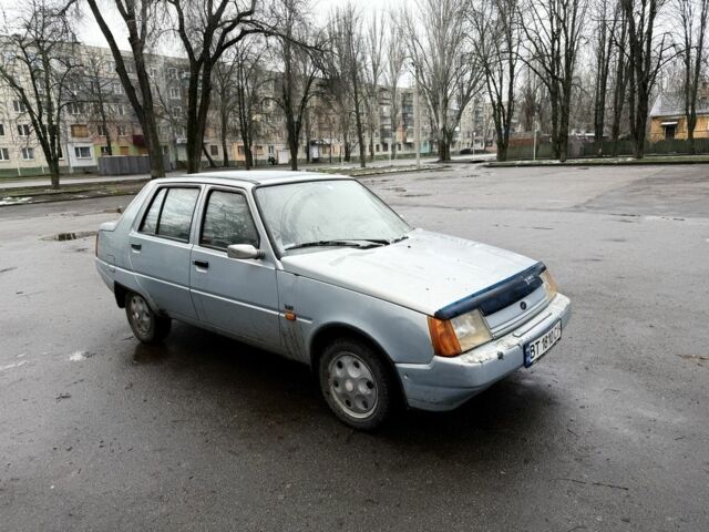 Серый ЗАЗ 1103 Славута, объемом двигателя 1.2 л и пробегом 158 тыс. км за 750 $, фото 1 на Automoto.ua