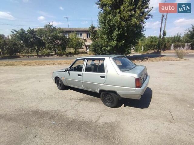 Сірий ЗАЗ 1103 Славута, об'ємом двигуна 1.2 л та пробігом 185 тис. км за 650 $, фото 1 на Automoto.ua