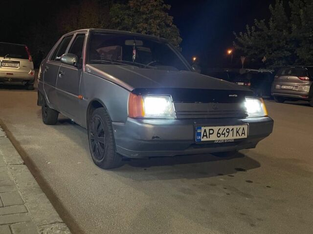 Сірий ЗАЗ 1103 Славута, об'ємом двигуна 1.2 л та пробігом 200 тис. км за 900 $, фото 1 на Automoto.ua