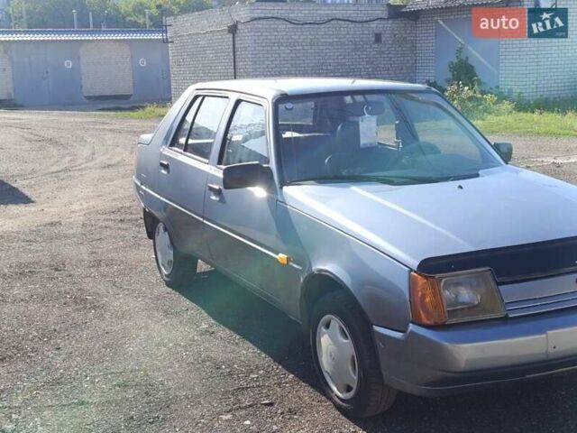 Серый ЗАЗ 1103 Славута, объемом двигателя 1.2 л и пробегом 257 тыс. км за 1400 $, фото 1 на Automoto.ua