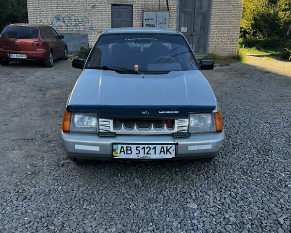 Серый ЗАЗ 1103 Славута, объемом двигателя 1.25 л и пробегом 80 тыс. км за 800 $, фото 1 на Automoto.ua