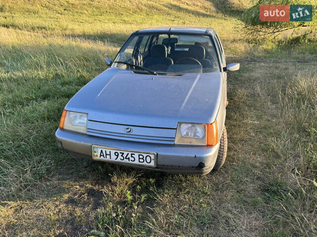 Серый ЗАЗ 1103 Славута, объемом двигателя 1.2 л и пробегом 120 тыс. км за 1000 $, фото 1 на Automoto.ua