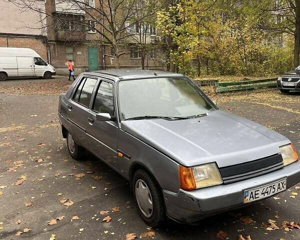 Серый ЗАЗ 1103 Славута, объемом двигателя 1.2 л и пробегом 20 тыс. км за 1300 $, фото 1 на Automoto.ua