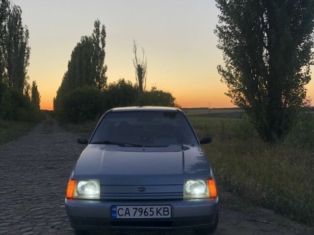 Серый ЗАЗ 1103 Славута, объемом двигателя 1.2 л и пробегом 185 тыс. км за 1050 $, фото 1 на Automoto.ua