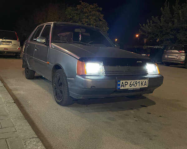 Серый ЗАЗ 1103 Славута, объемом двигателя 1.2 л и пробегом 200 тыс. км за 900 $, фото 1 на Automoto.ua