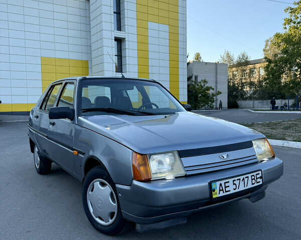 Серый ЗАЗ 1103 Славута, объемом двигателя 1.2 л и пробегом 55 тыс. км за 1600 $, фото 1 на Automoto.ua