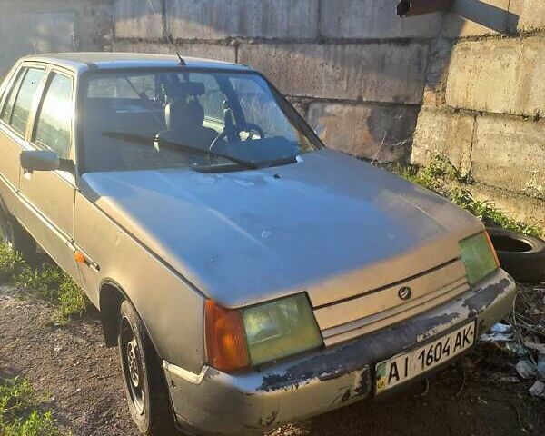 Серый ЗАЗ 1103 Славута, объемом двигателя 1.2 л и пробегом 144 тыс. км за 1200 $, фото 1 на Automoto.ua