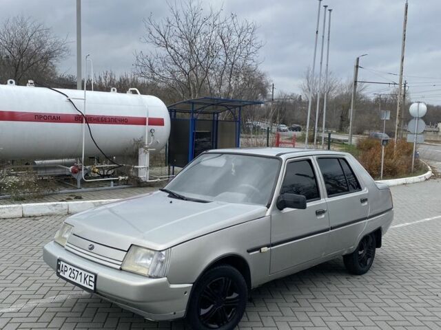 Серый ЗАЗ 1103 Славута, объемом двигателя 1.2 л и пробегом 147 тыс. км за 1000 $, фото 1 на Automoto.ua