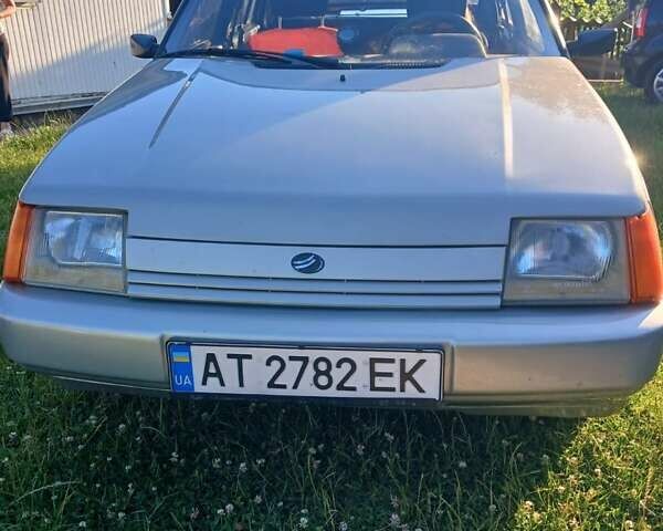 Серый ЗАЗ 1103 Славута, объемом двигателя 1.2 л и пробегом 164 тыс. км за 1200 $, фото 1 на Automoto.ua