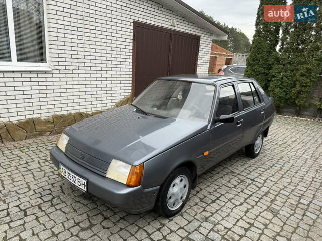 Серый ЗАЗ 1103 Славута, объемом двигателя 1.3 л и пробегом 69 тыс. км за 1250 $, фото 1 на Automoto.ua