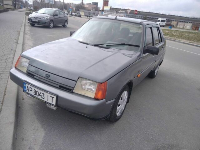 Серый ЗАЗ 1103 Славута, объемом двигателя 1.3 л и пробегом 100 тыс. км за 1650 $, фото 1 на Automoto.ua