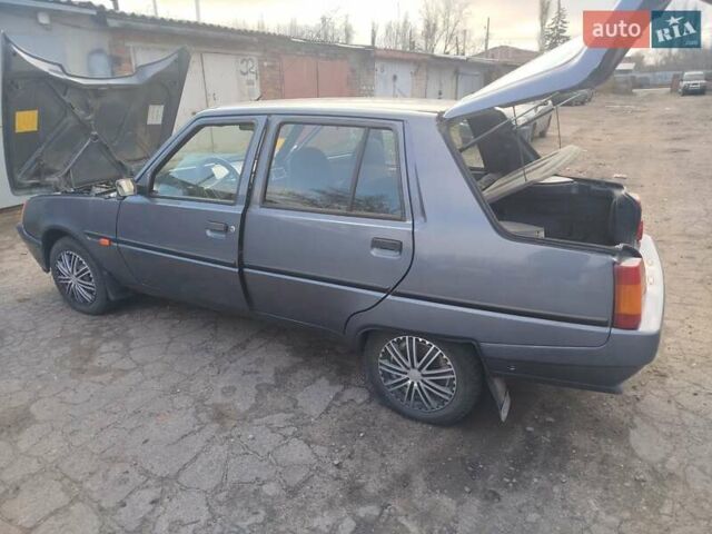 Сірий ЗАЗ 1103 Славута, об'ємом двигуна 1.3 л та пробігом 51 тис. км за 2650 $, фото 1 на Automoto.ua