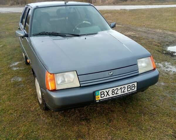 Серый ЗАЗ 1103 Славута, объемом двигателя 1.3 л и пробегом 28 тыс. км за 2050 $, фото 1 на Automoto.ua